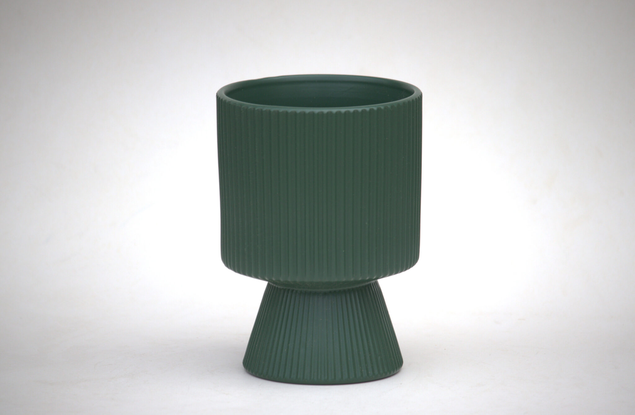 Dazor | Ceramic Flower Pot Eleve - Evergreen Decorative Indoor Planter ...
