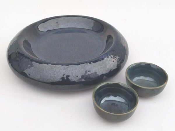 Stoneware Ceramic Round Shaped Platter and Dip Bowls Combo – Blue Serveware Set