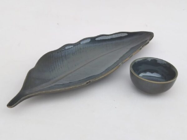 Stoneware Ceramic Leaf Shaped Platter and Dip Bowl Combo – Blue Serveware Set